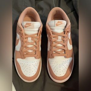 Nike Dunks “Rose Whisper” **LIGHTLY WORN** W9